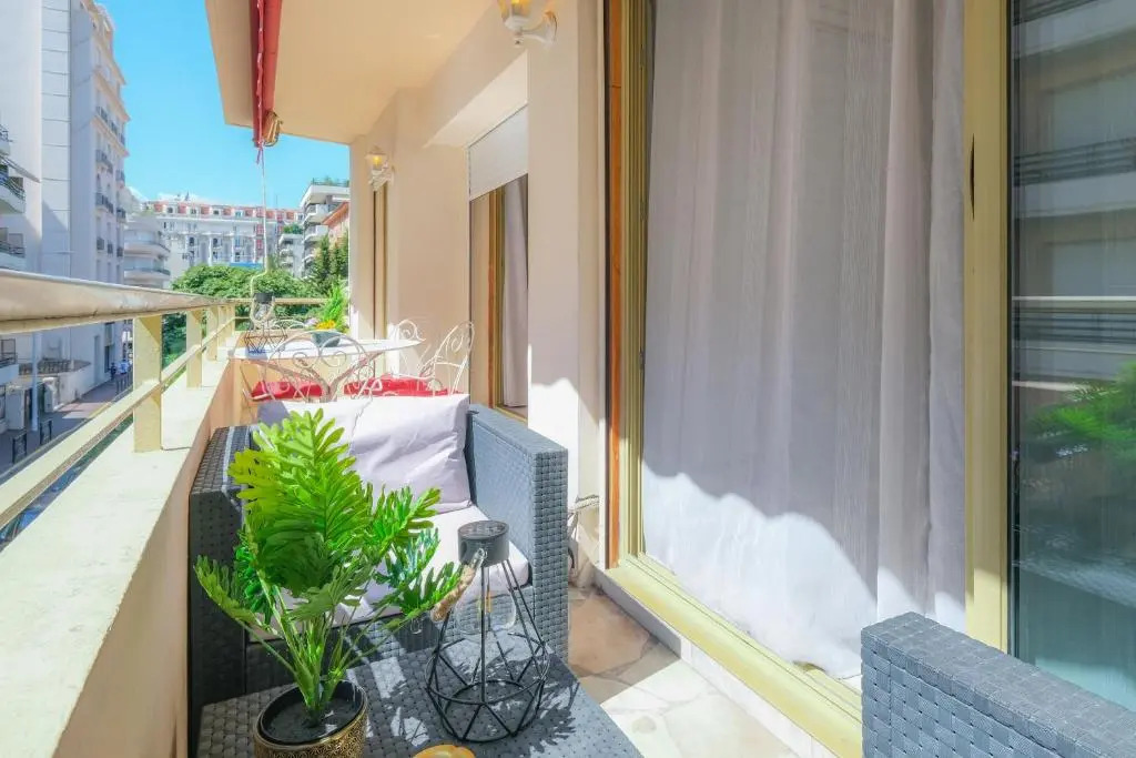 Magnifique appart. Cannes - 200m Croisette 4 pers.