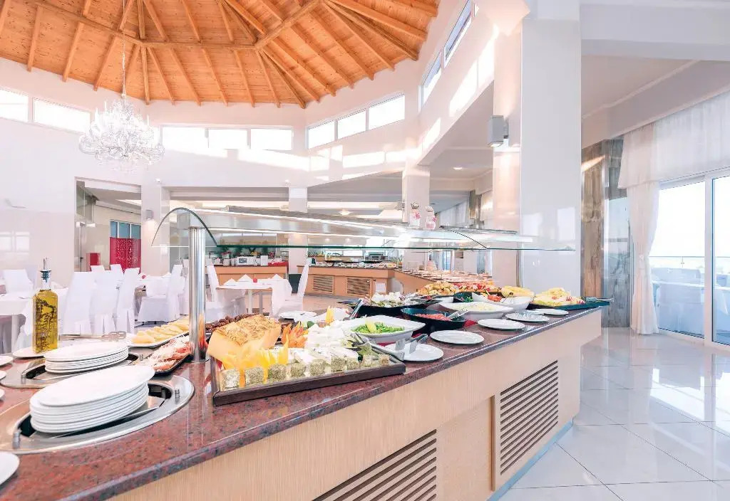 Grand Blue Beach Hotel