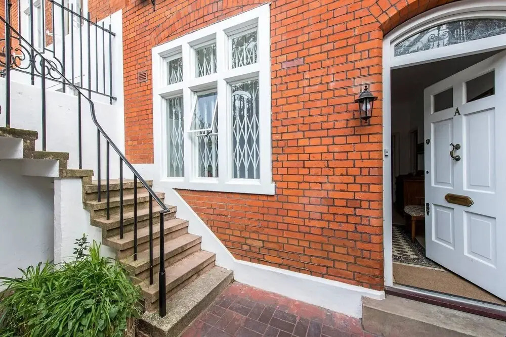 Traditional 1 Bed in Chelsea Near Harrods