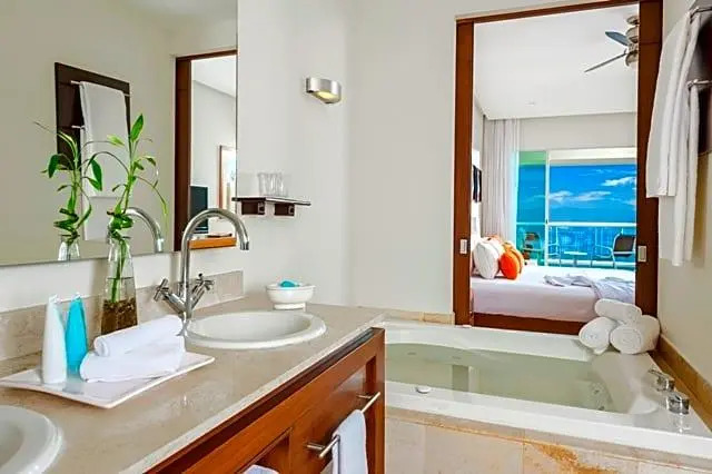 Mayan Palace Acapulco Playa