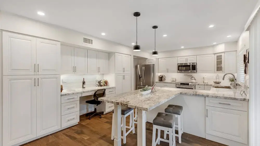 Luxe Central Scottsdale 4 Bdrm w/ Backyard Oasis!