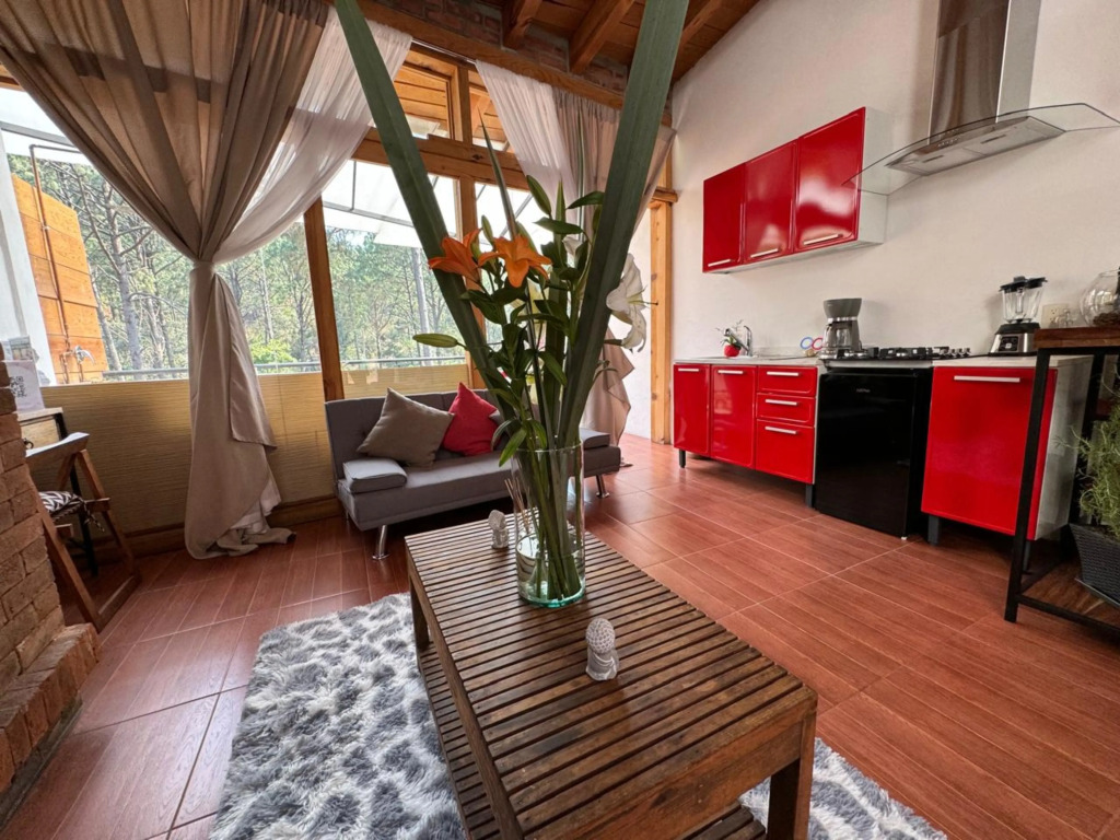 Encino House Hotel Boutique