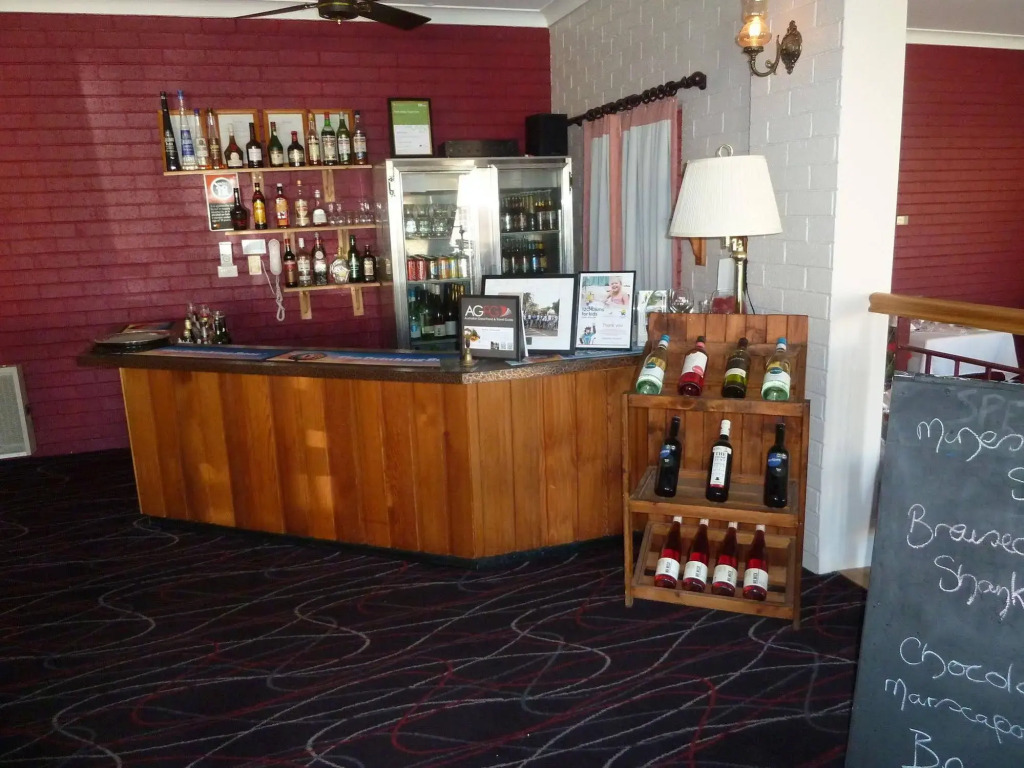 The Aston Motel Tamworth