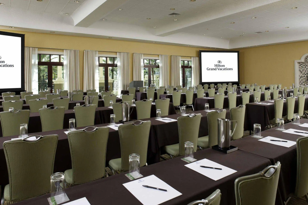 Hilton Grand Vacations Club Tuscany Village Orlando