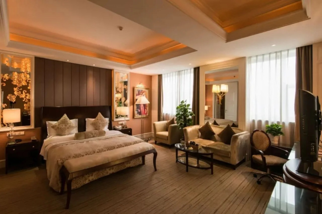 Zhongsu Shipu Hotel