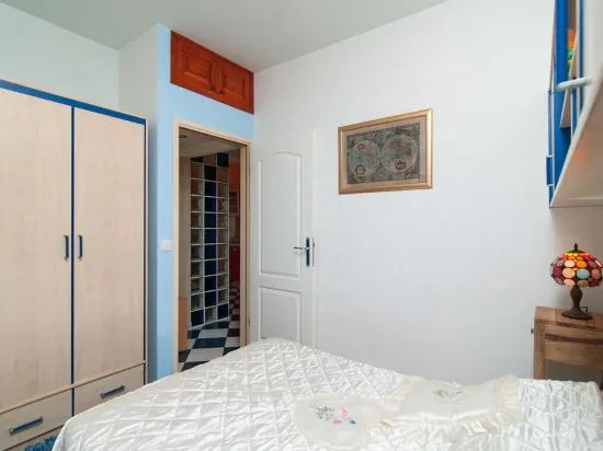 Nina Apartment