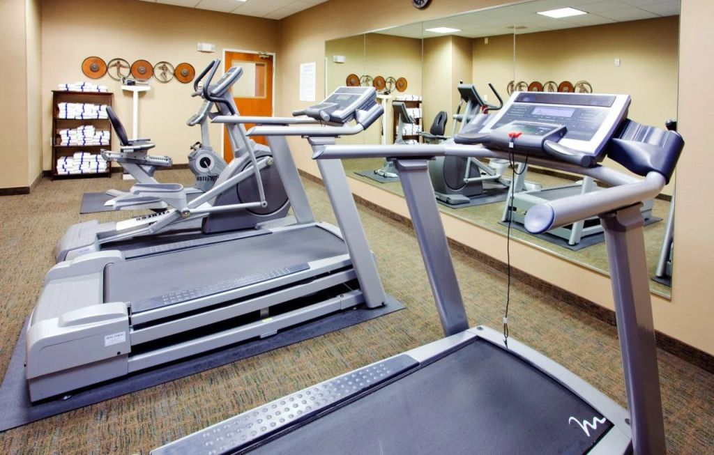 Holiday Inn Express Hotel & Suites Mount Airy by IHG