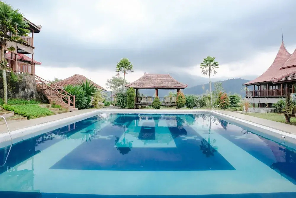 Capital O 893 Grand Pujon View Hotel