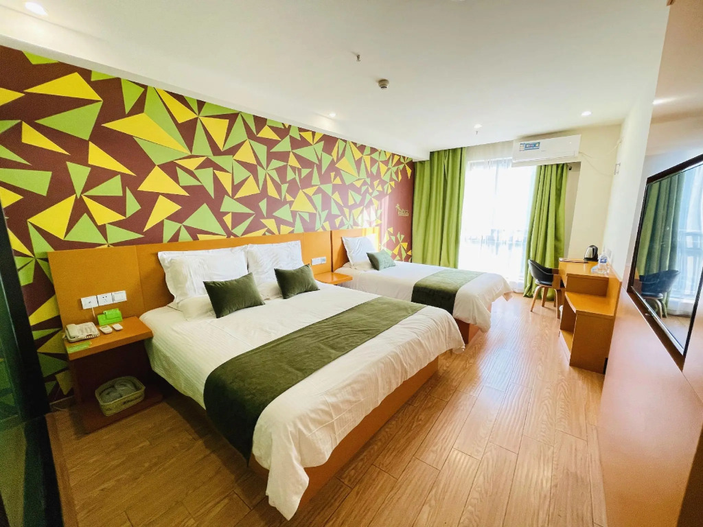 Vatica Suzhou Yongqiao District Yinhe 2 Road Wanda Plaza Hotel