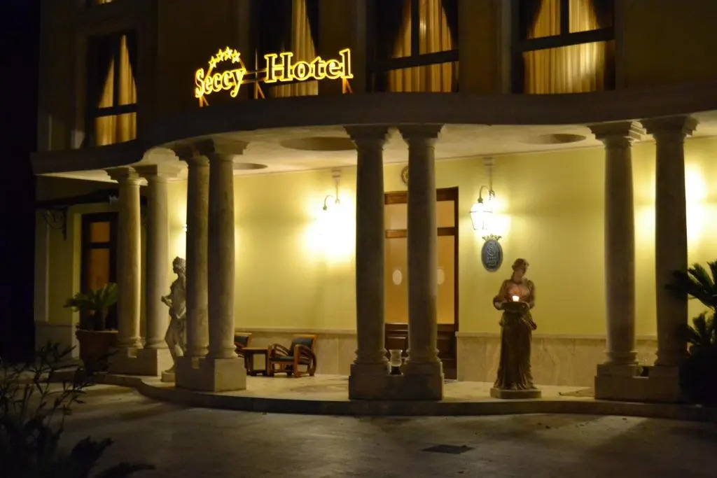 Seccy Hotel Boutique Art & Museum