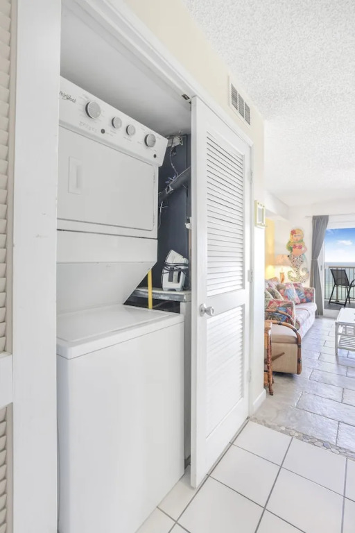 Tradewinds 602- Beachfront Heated Indoor Pool Sleeps 6