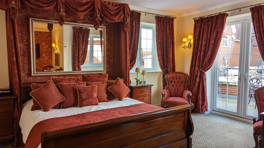 Hempstead House Hotel & Restaurant