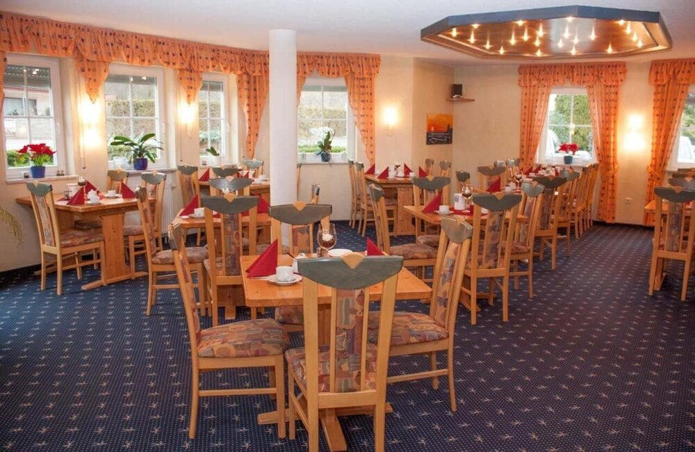 Hotel Waldeck Garni