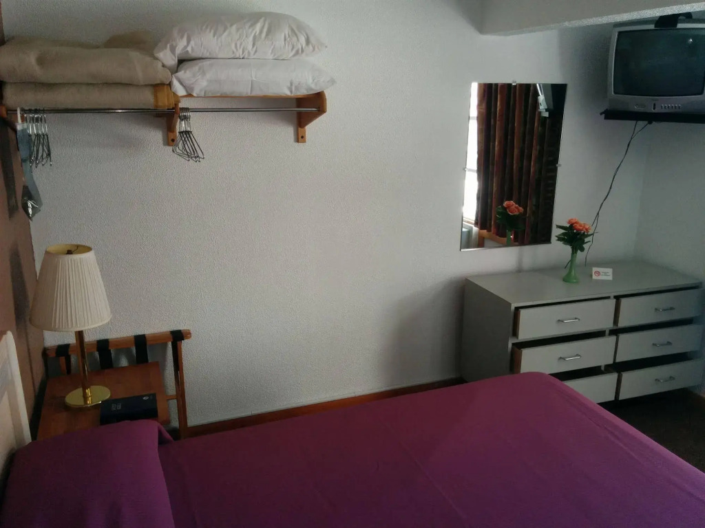 Pink Champagne Boutique Motel