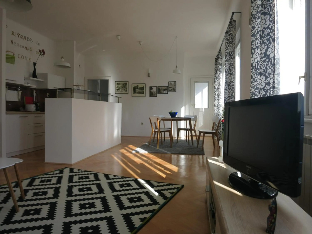 The Riverside Apartment