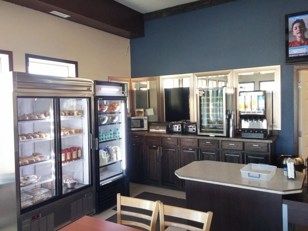 High Point Inn & Suites Peace River