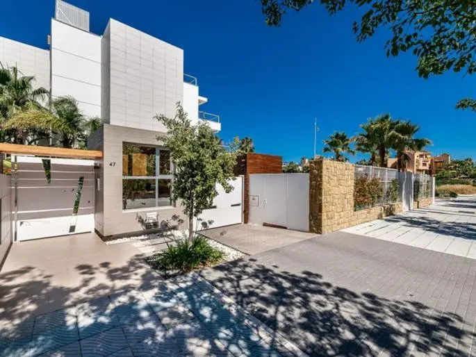 Lujoso apartamento con piscina comunitaria en la Costa del Sol
