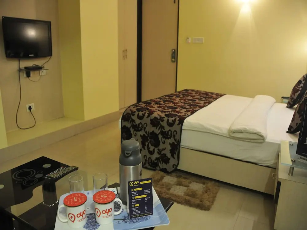OYO 3353 Apartment Royal Residency