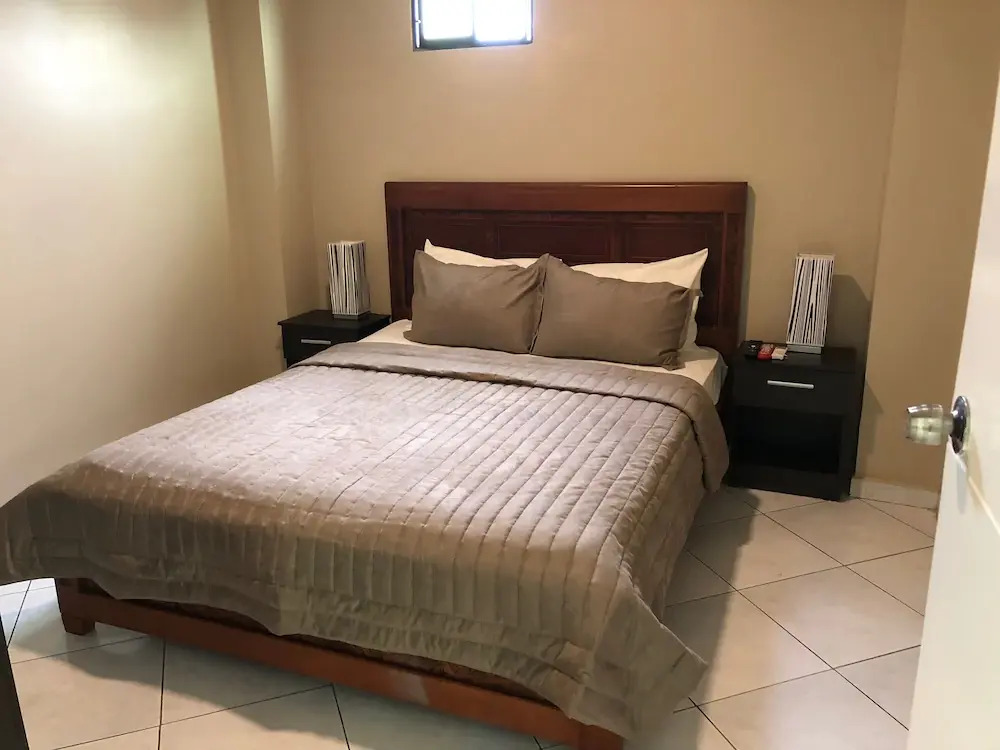 Lodging Ecuador Suites  Rooms