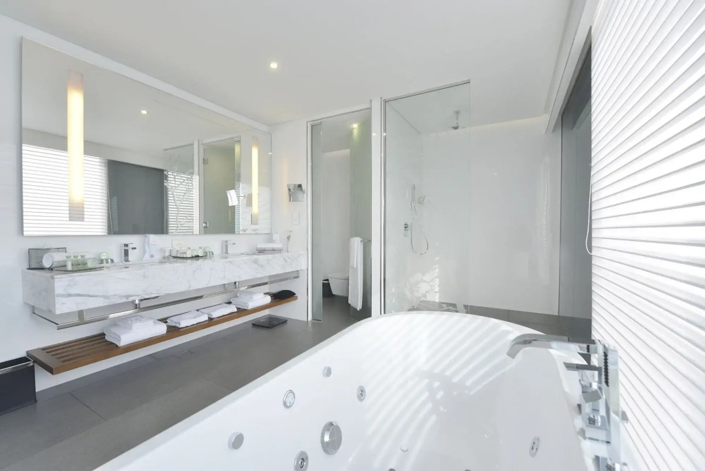 Ramee Grand Hotel And Spa