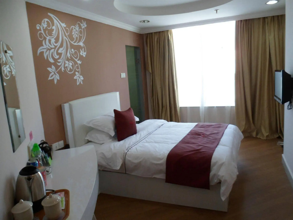 Yuejia Business Hotel