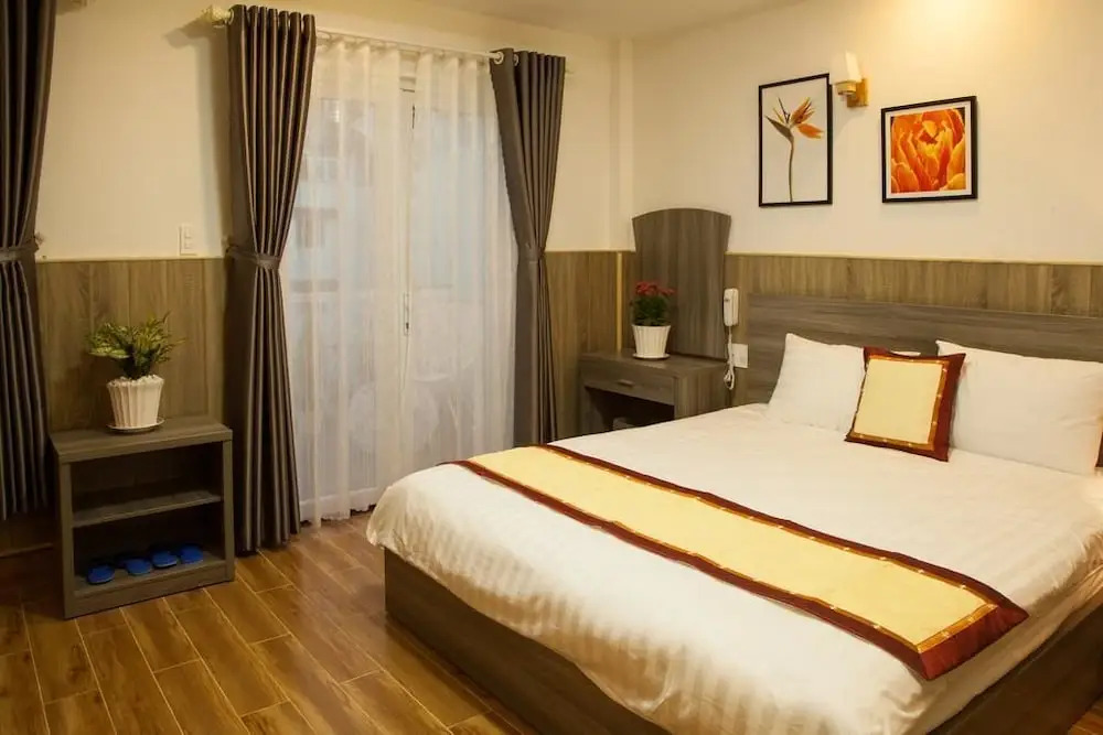 Dalat Holiday Hotel