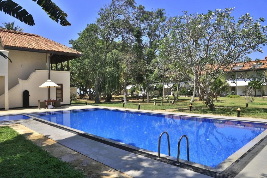 Hibiscus Beach Hotel & Villas - 10 percent off on all Food & Beverages