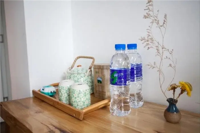YiHai ZhuYuan Boutique Inn