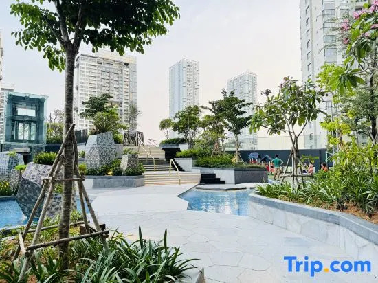 Lumiere Riverside Condotel In Center Ho Chi Minh