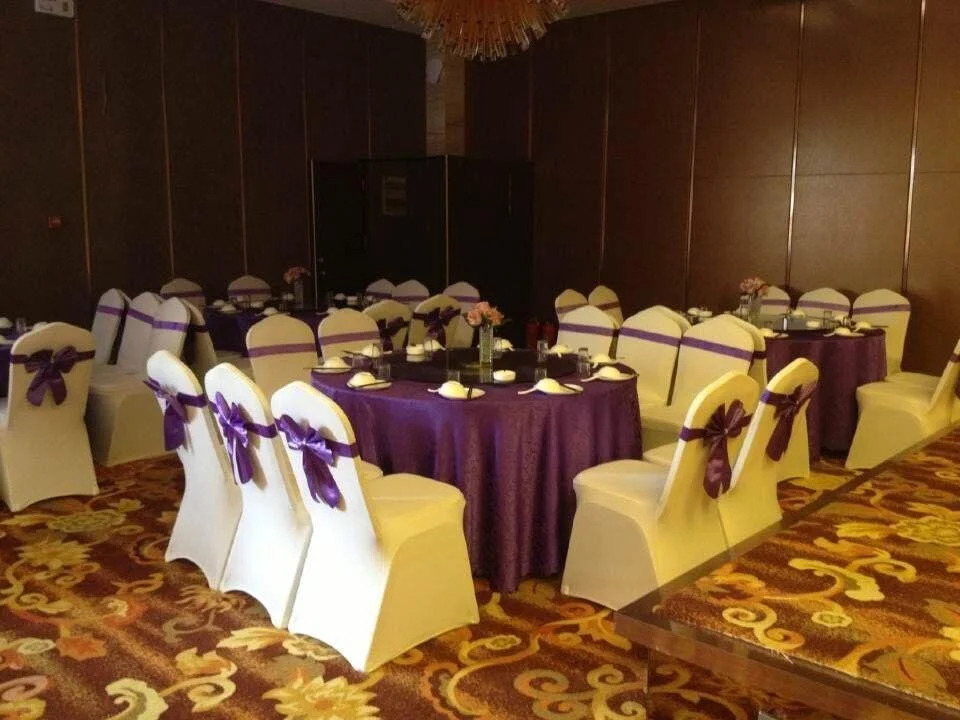 Cen Yang Hotel