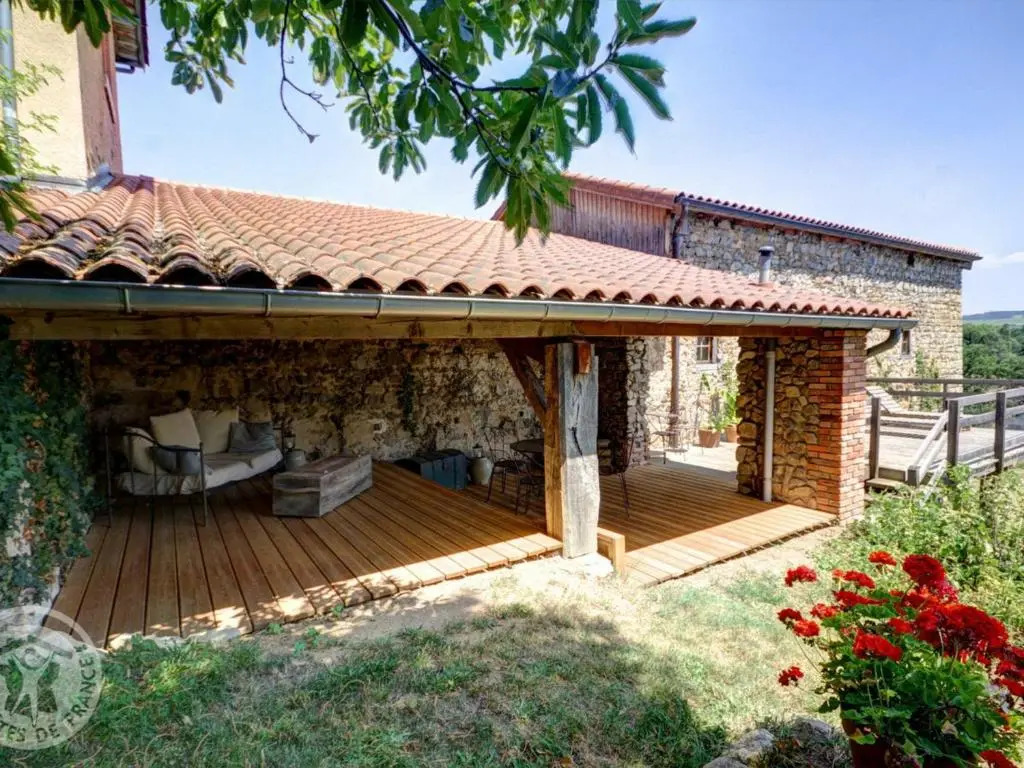 Gîte Saint-Just-la-Pendue, 3 pièces, 4 personnes - FR-1-496-51