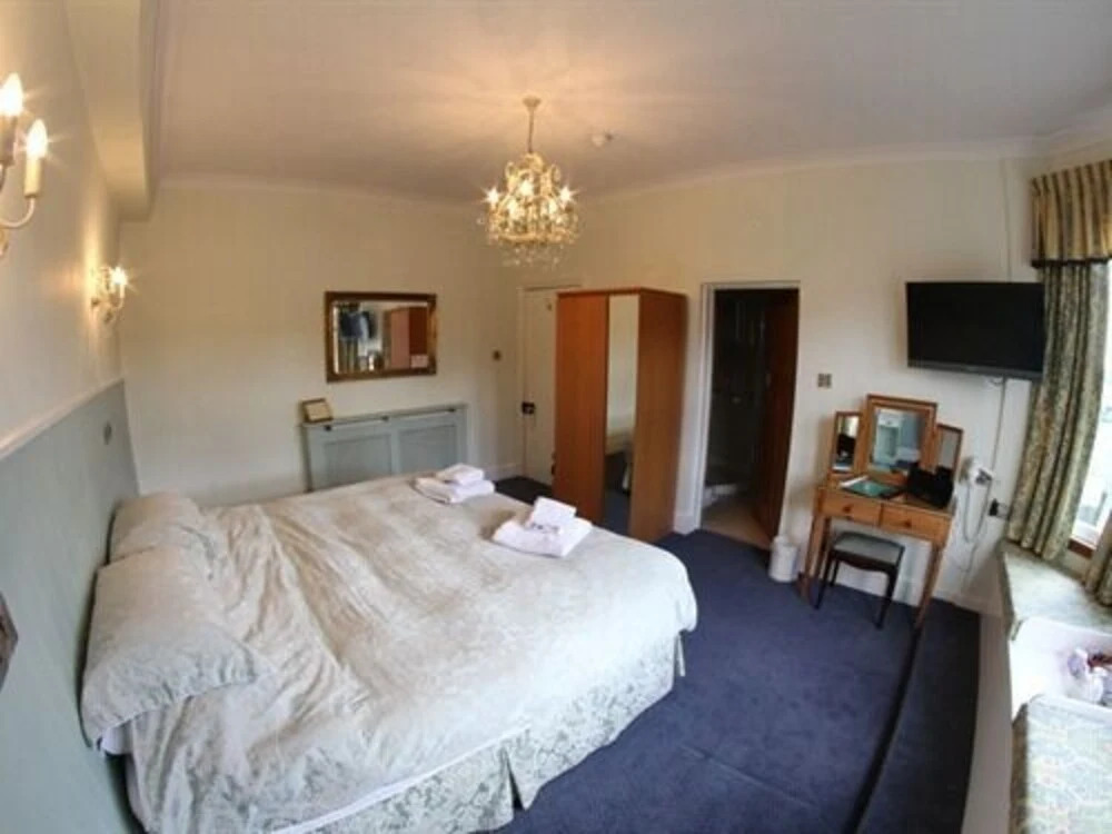 Quilt and Croissants Guest House