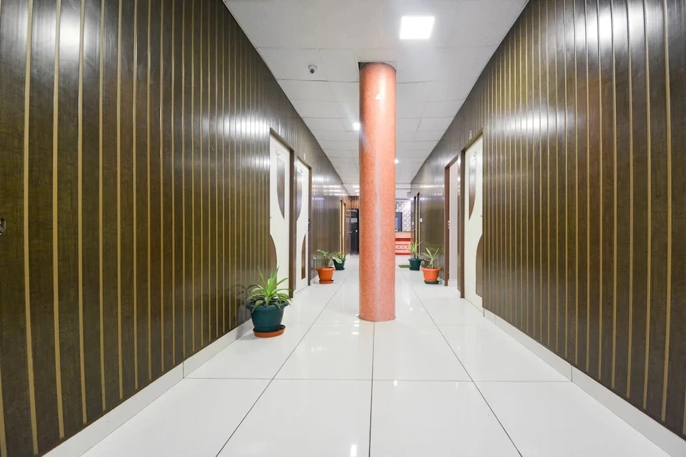 Hotel Bombay Residency By OYO Rooms