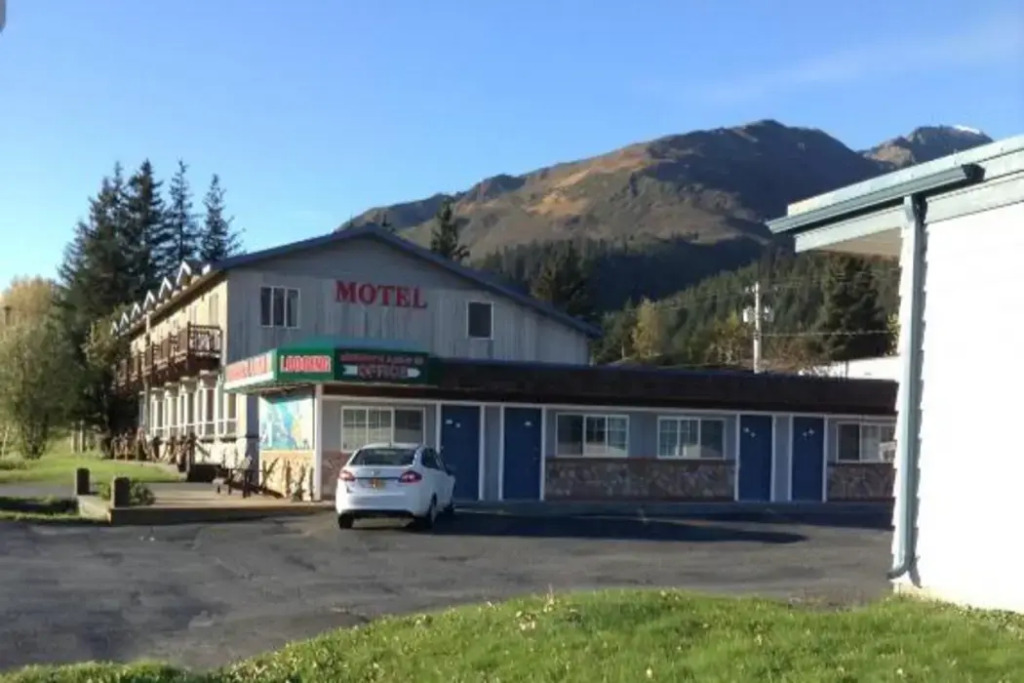 Murphys Alaskan Inn