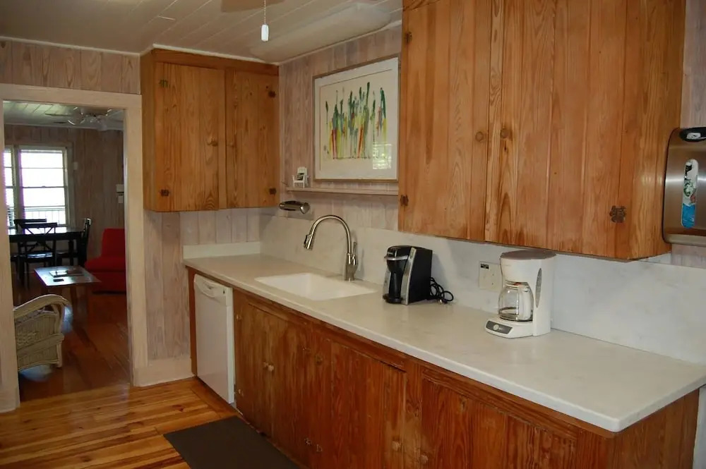 Summer Hill - 4 Br Home