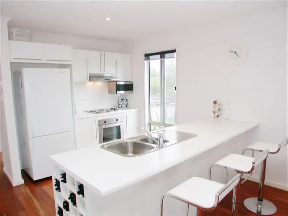 Do Drop Inn - Port Willunga - C21 SouthCoast Holidays