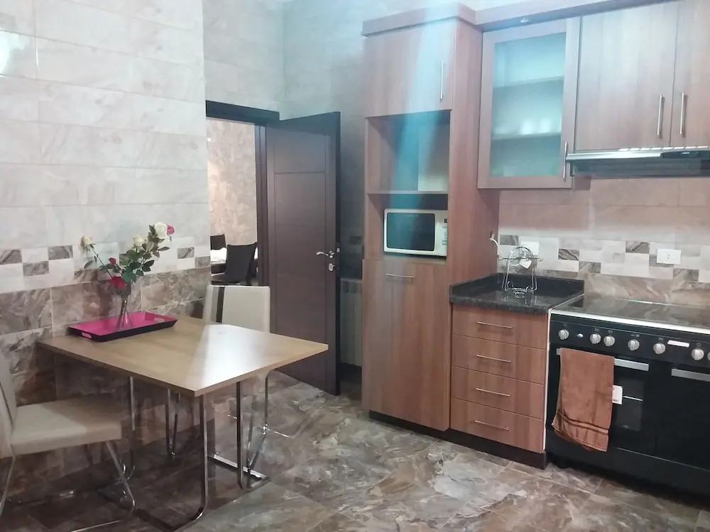 Honey Guesthouse