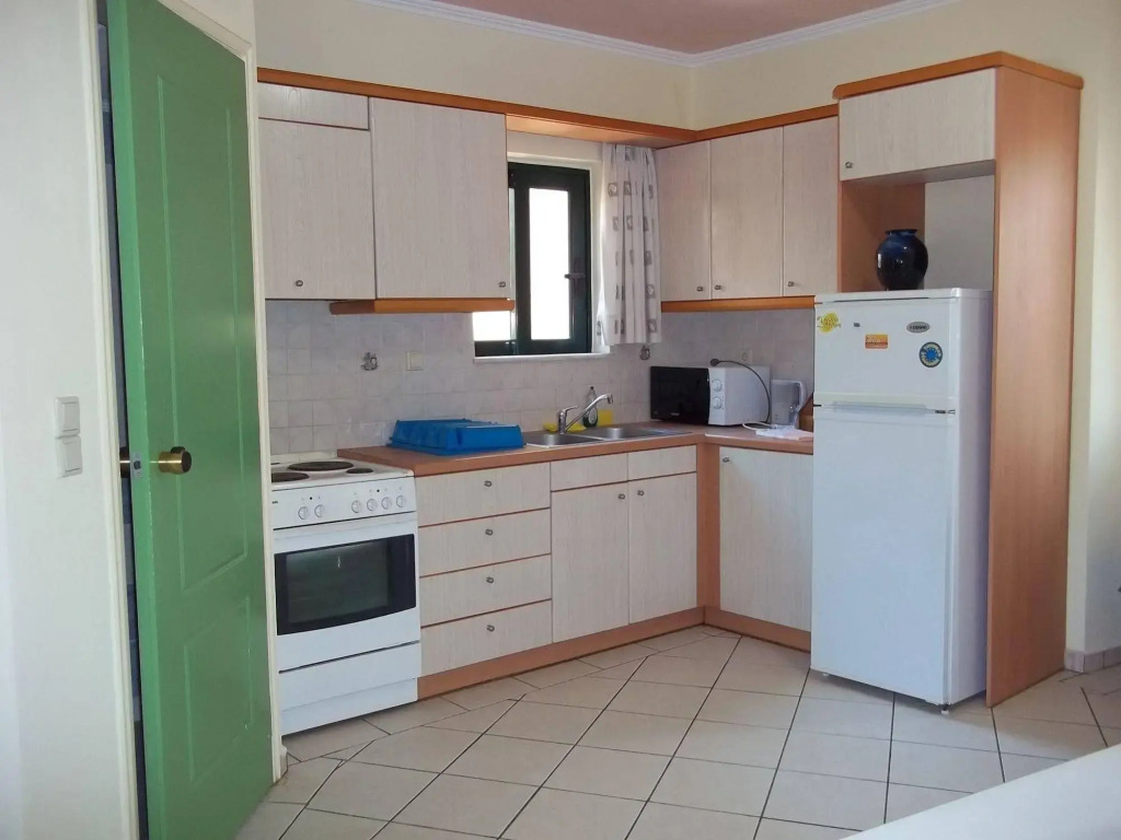 Aloni Suites