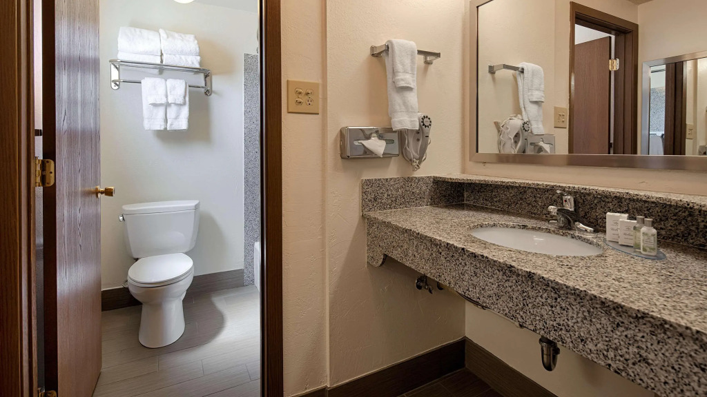 Best Western Paradise Inn