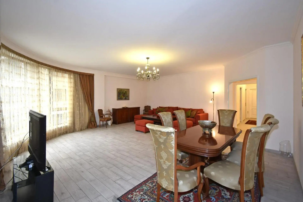 Aram Street, 2 bedrooms Beautiful, Modern apartment DI723