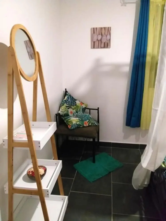 House With one Bedroom in L Etang-sale , With Enclosed Garden