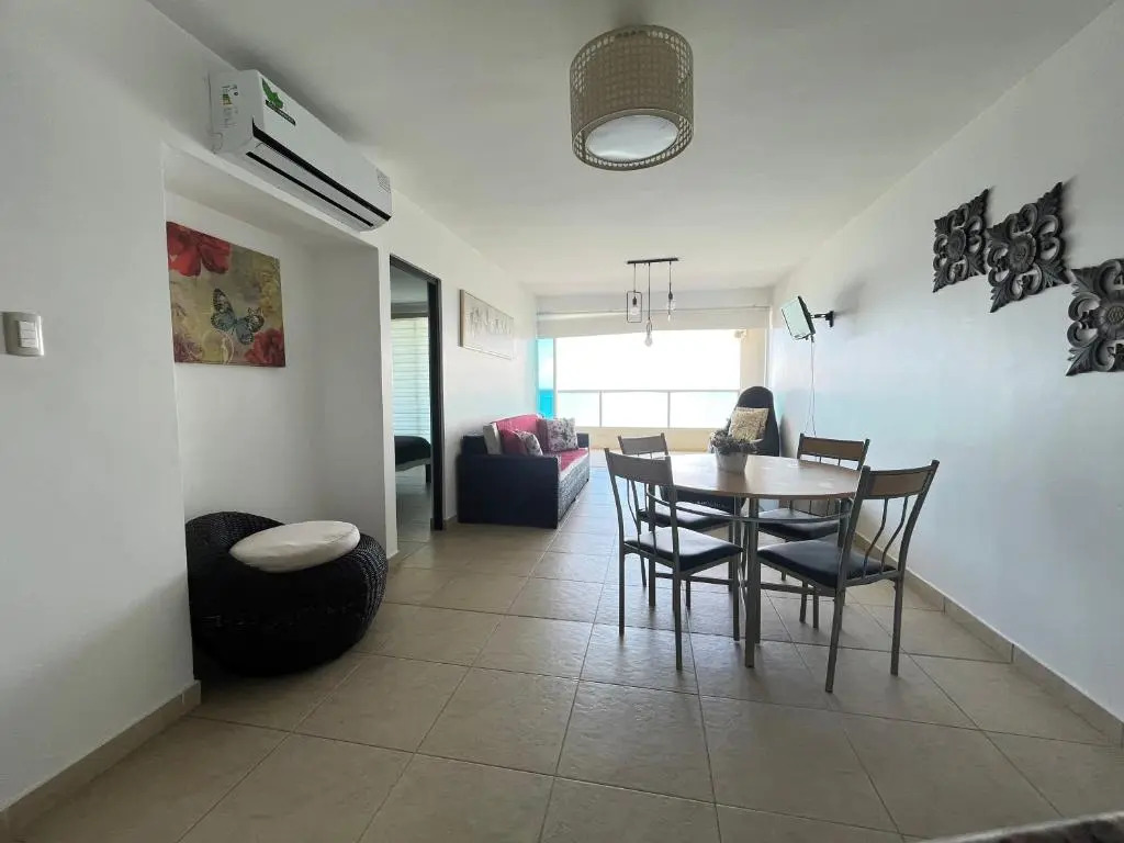 Departamento en Torre Oceanica