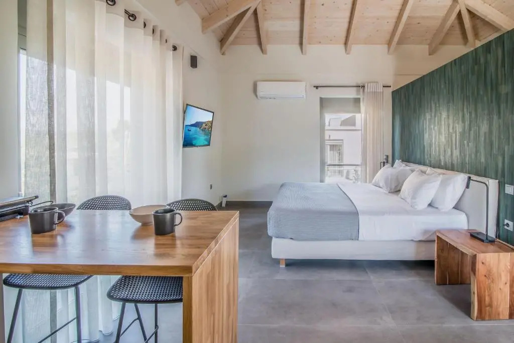 blue symphony suites and apartments
