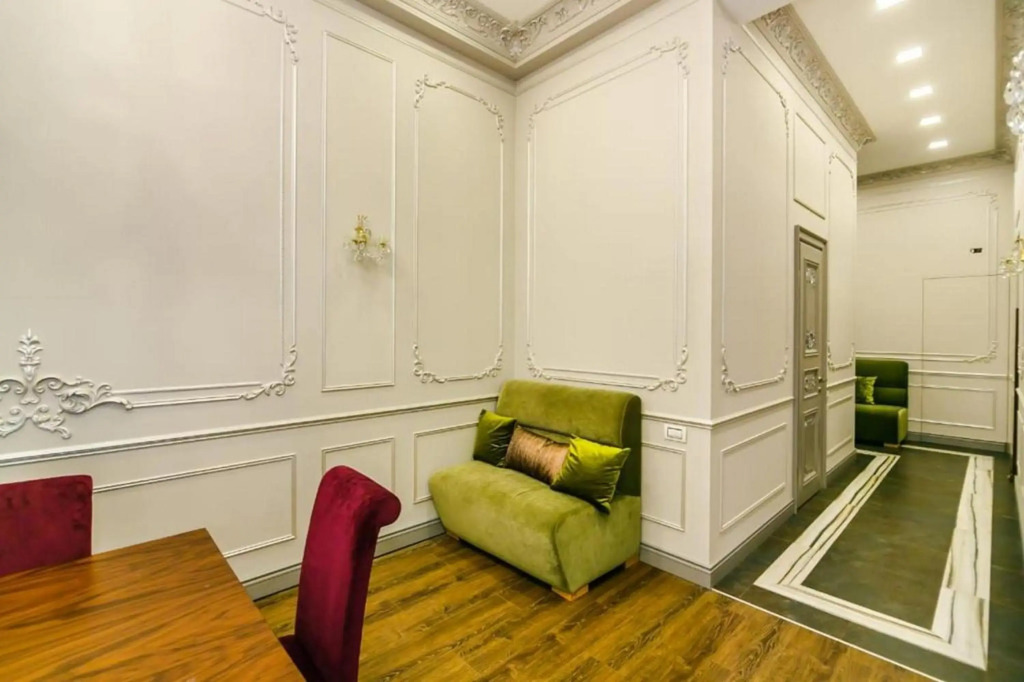 Formula 1 Street Apartment