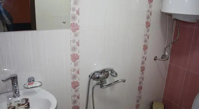 Laghami Guest house