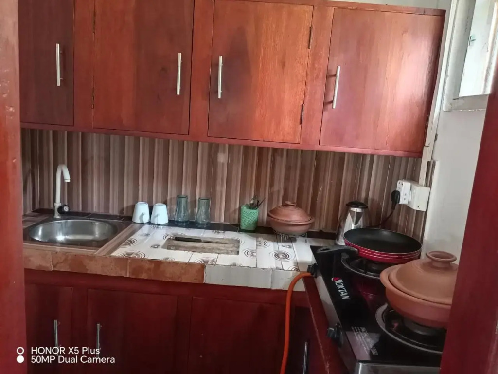 Jayasanka Guest House