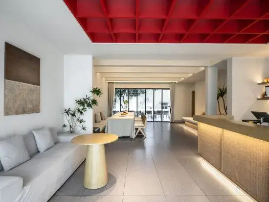 Hometown Lanyue Homestay (Shenzhen Jiaochangwei Seaside Plaza)(故里揽月民宿（深圳较场尾海滨广场店）)