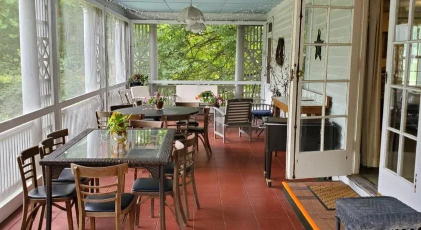Windflower Inn