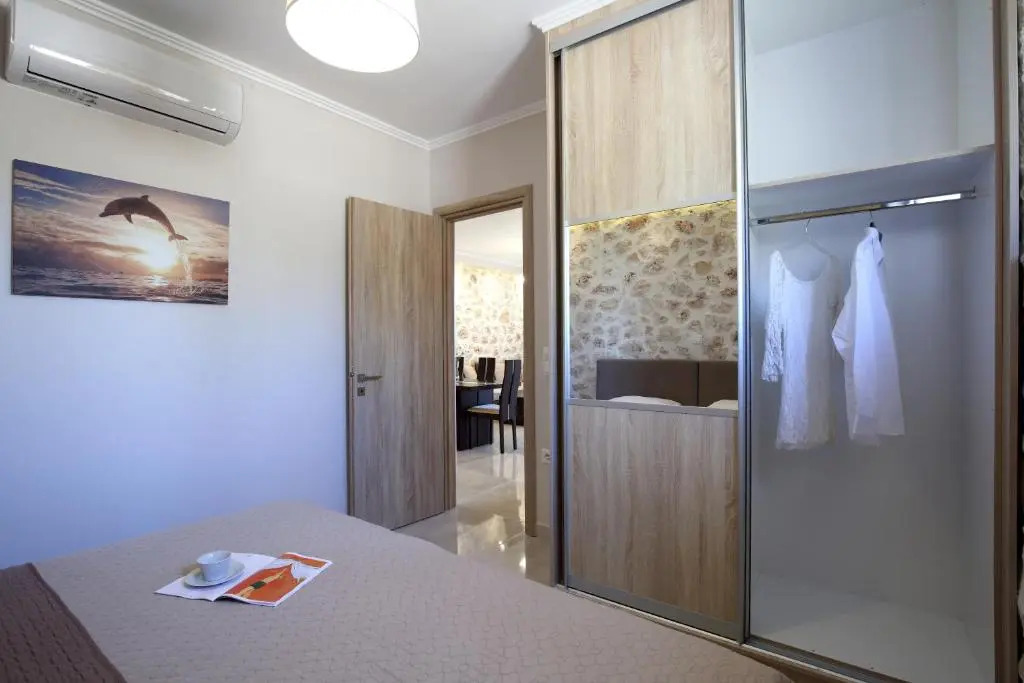 Goudis suites