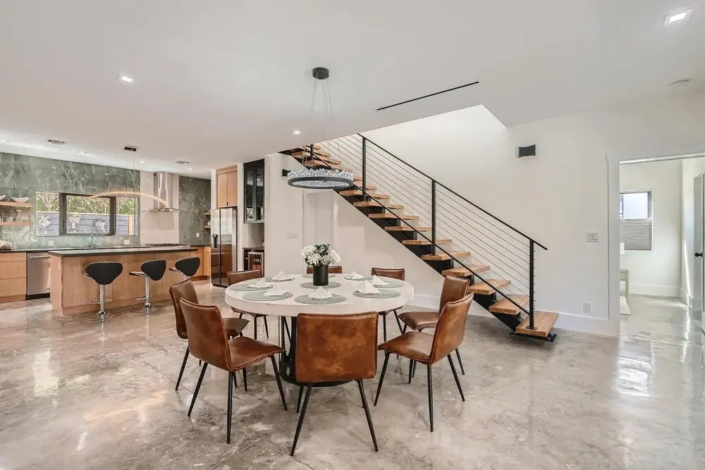 Villa Vogue - Designer Finishes Meet Open Living in Sunshine Park